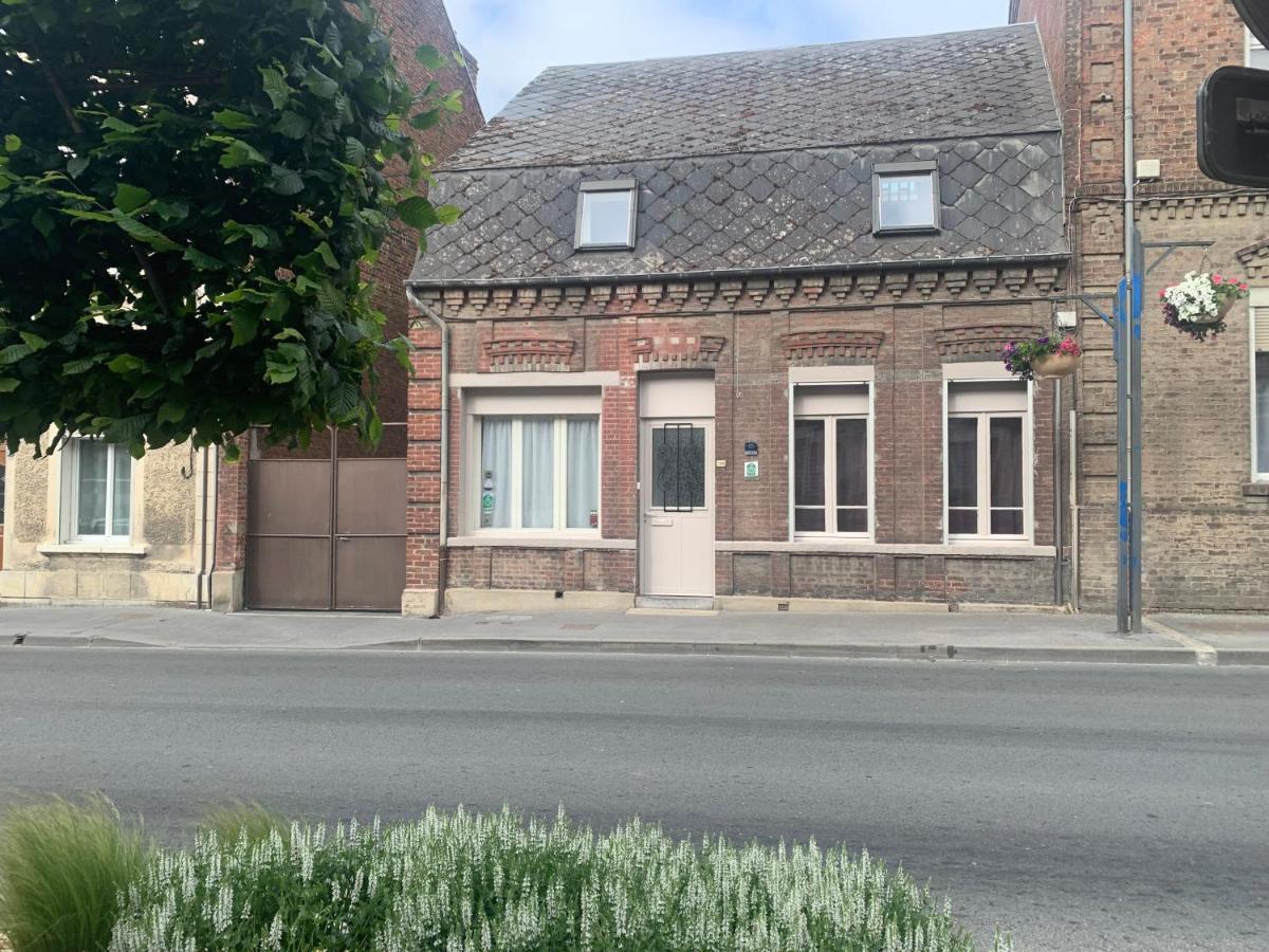 Le Gite Du Familistere Guise Buitenkant foto